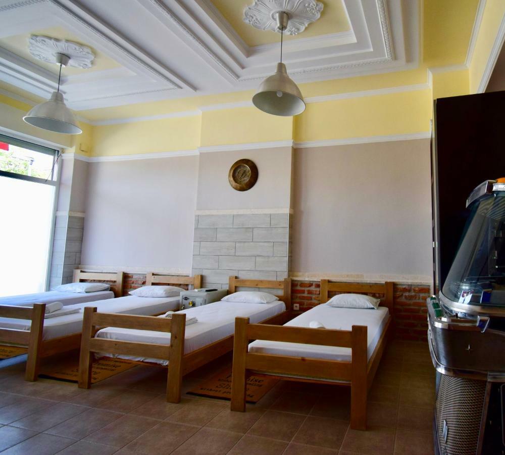 Comfort Room Thessalonique Extérieur photo