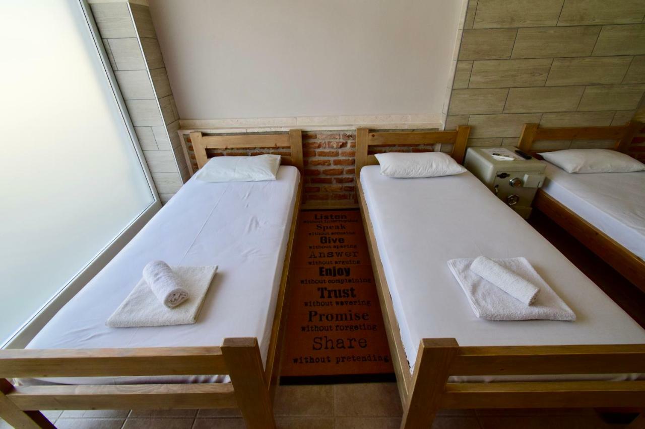 Comfort Room Thessalonique Extérieur photo