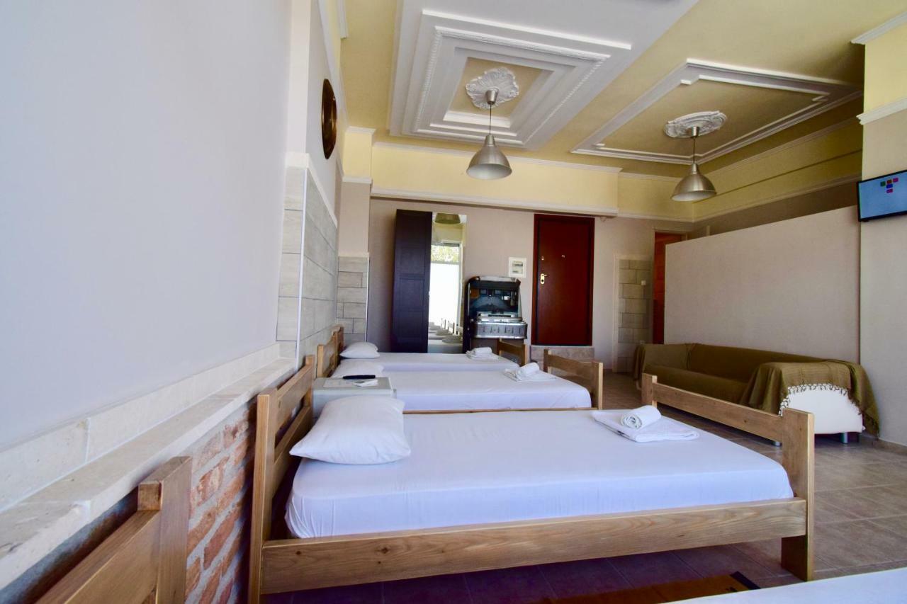 Comfort Room Thessalonique Extérieur photo
